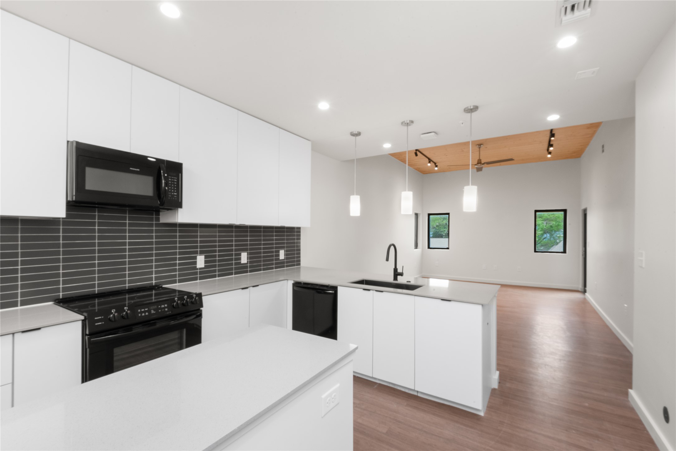 3515 Webberville Road, Unit 302 Austin, TX 78702 - Photo 1 of 15 Gallery Image 1