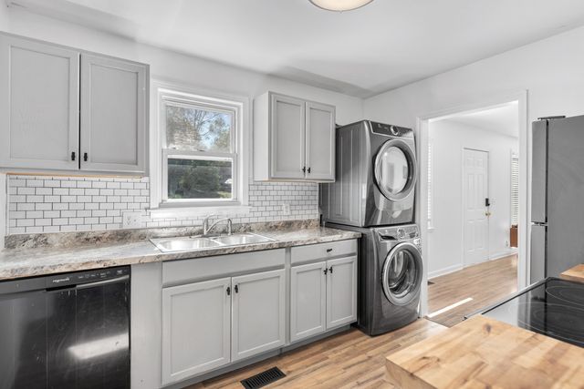 $322,900 | 416 Wanda Drive, Nashville, TN 37214