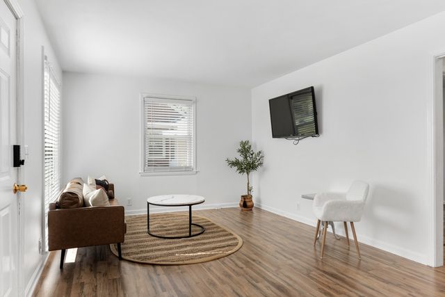 $322,900 | 416 Wanda Drive, Nashville, TN 37214