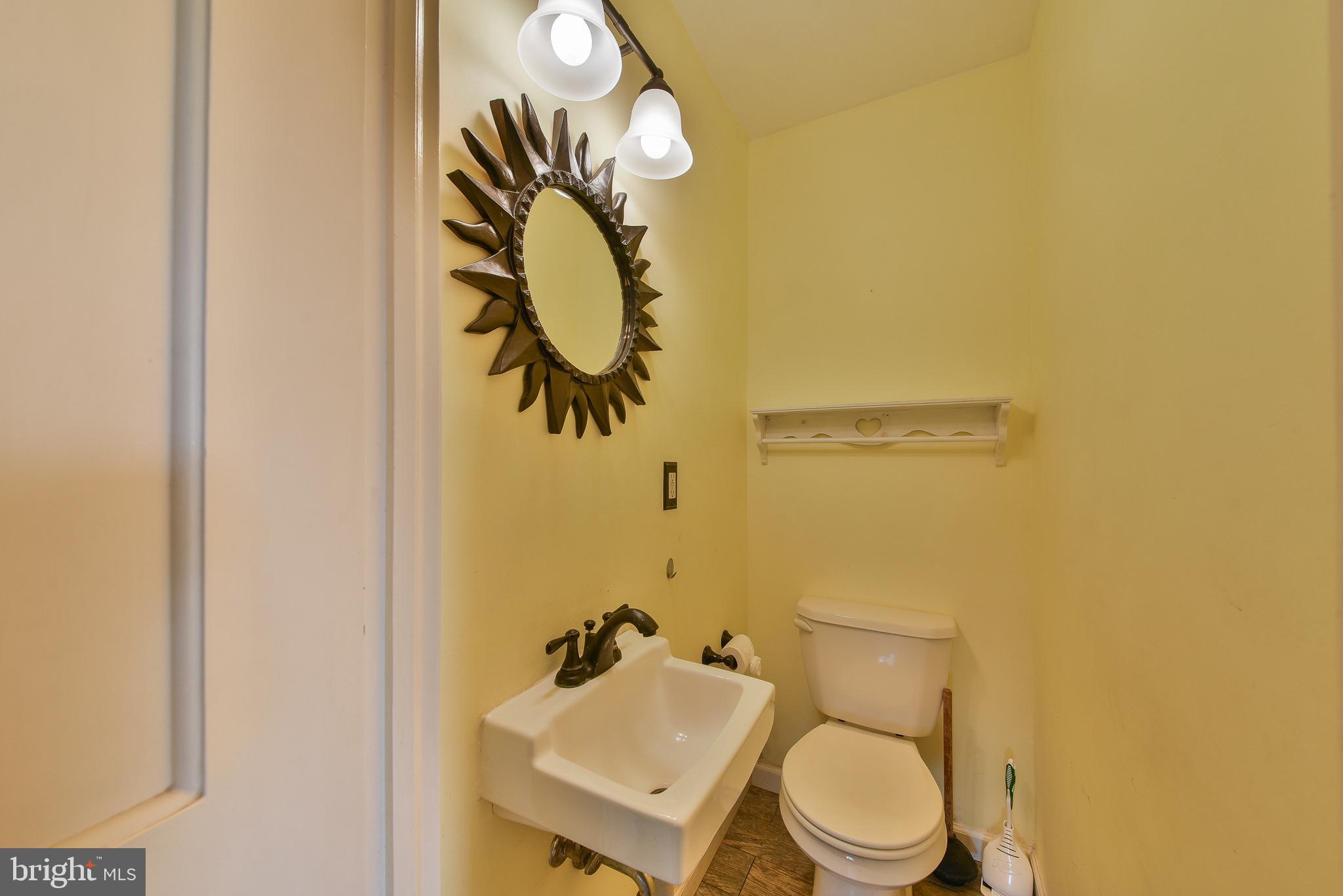 53 West Reliance Road Souderton, PA 18964 - Photo 11 of 24 Half-bath