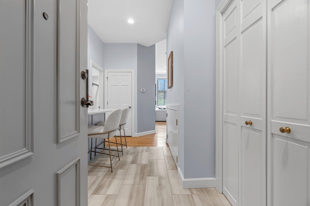 130 Appleton Street, Unit 3H Boston, MA 02116 - Photo 14 of 25 Gallery Image 14