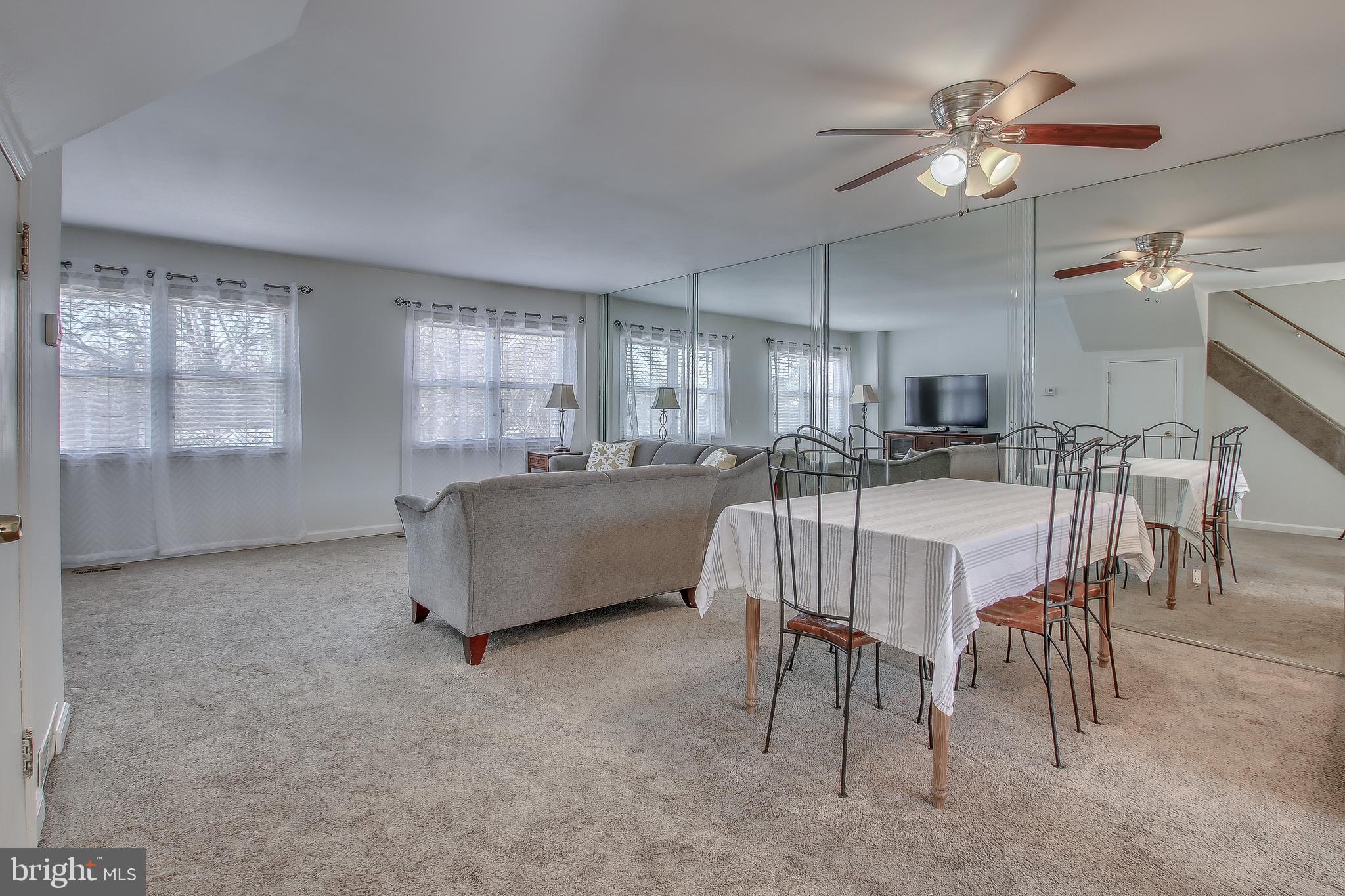 3126 Birch Road Philadelphia, PA 19154 - Photo 5 of 21 Dining Room