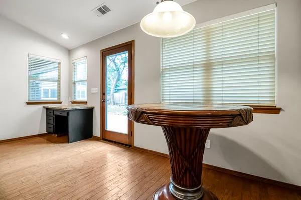 $660,000 | 5417 West Buena Vista Avenue, Visalia, CA 93291