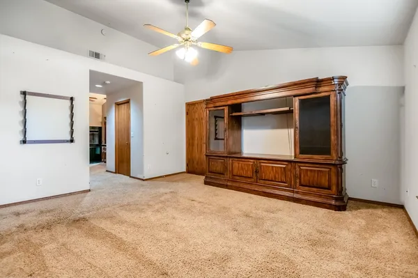 $660,000 | 5417 West Buena Vista Avenue, Visalia, CA 93291