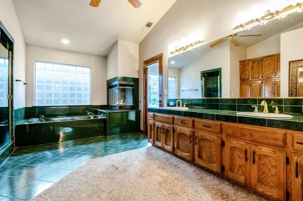 $660,000 | 5417 West Buena Vista Avenue, Visalia, CA 93291