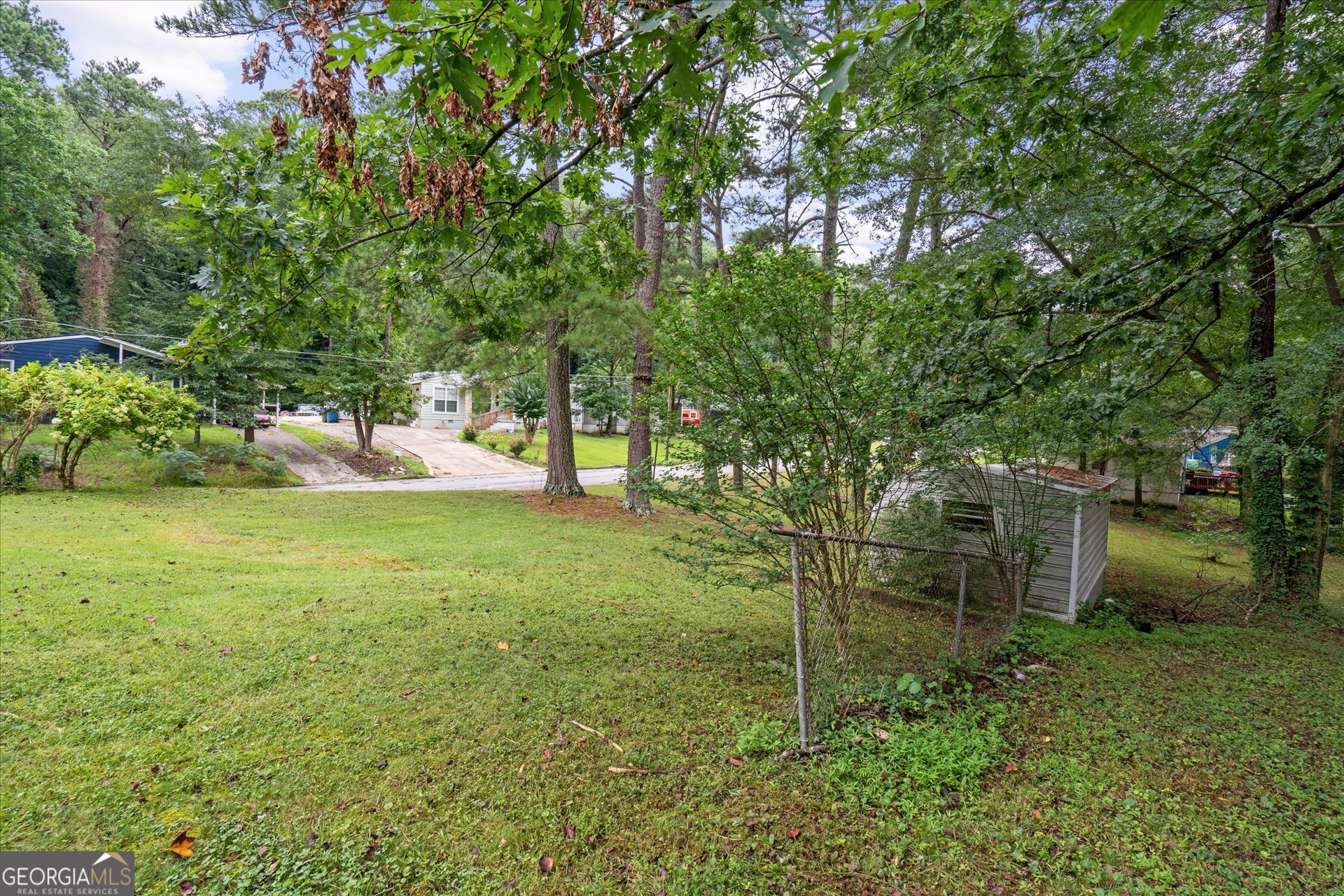 3102 McKenzie Road East Point, GA 30344 - Photo 29 of 31 a view of a garden