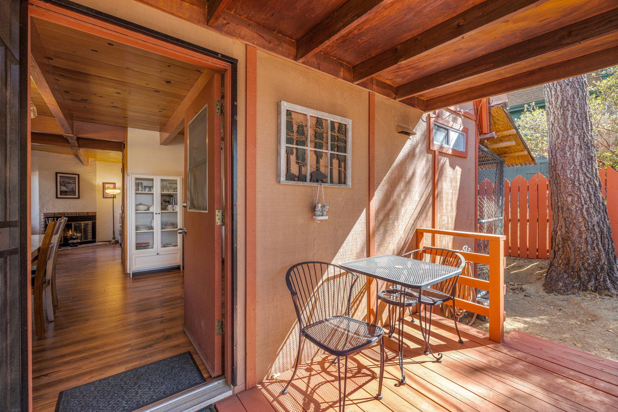 54370 Valley-View Idyllwild, CA 92549 - Photo 23 of 35 a view of an entryway with wooden floor and a yard