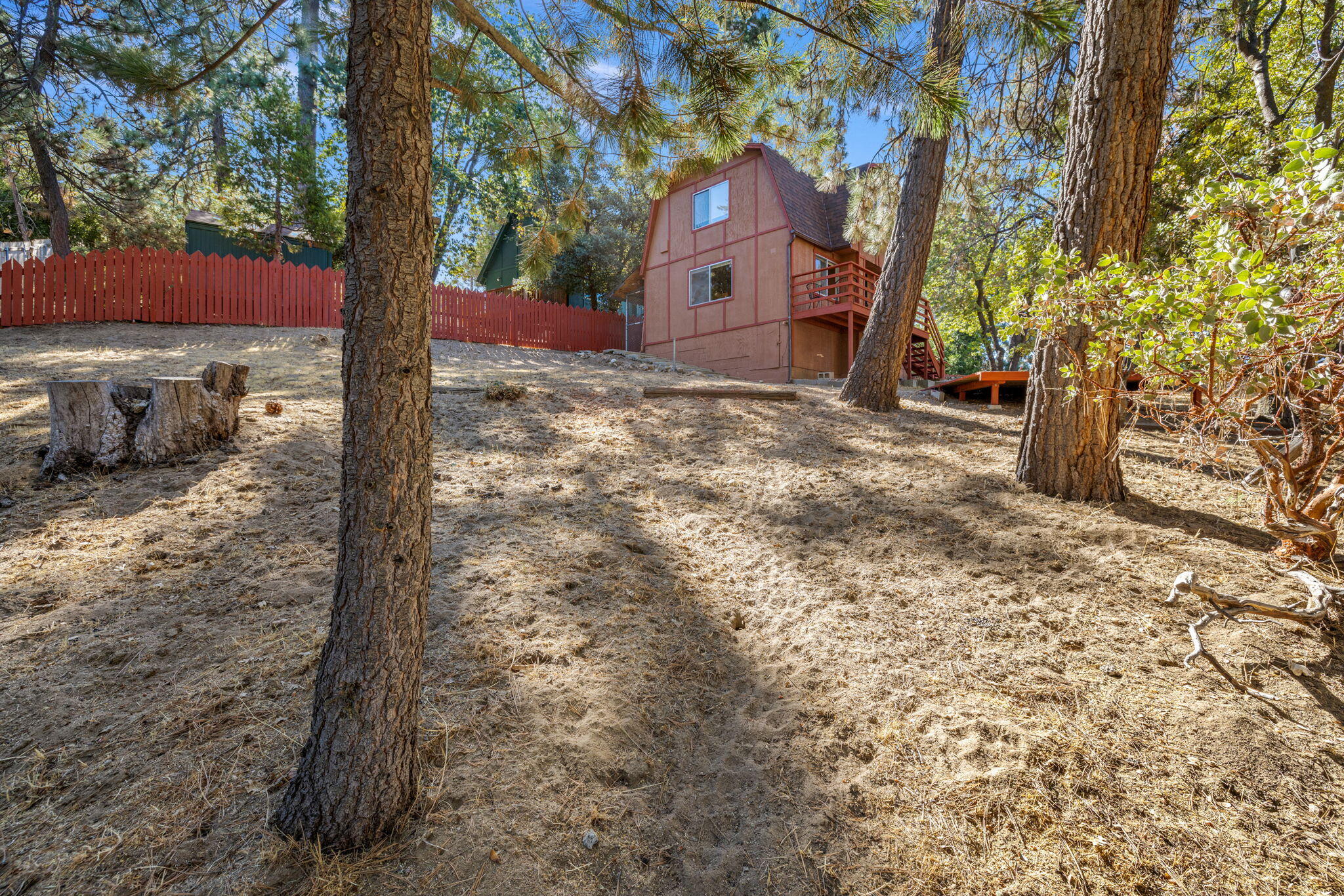 54370 Valley-View Idyllwild, CA 92549 - Photo 27 of 35 a view of a house with a yard