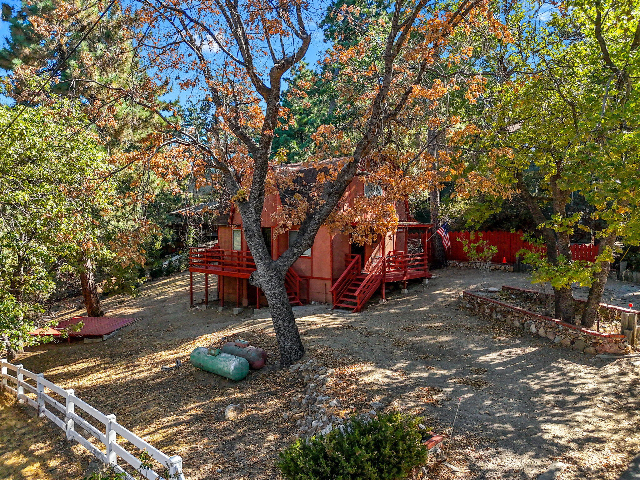 54370 Valley-View Idyllwild, CA 92549 - Photo 31 of 35 a view of a park with large trees