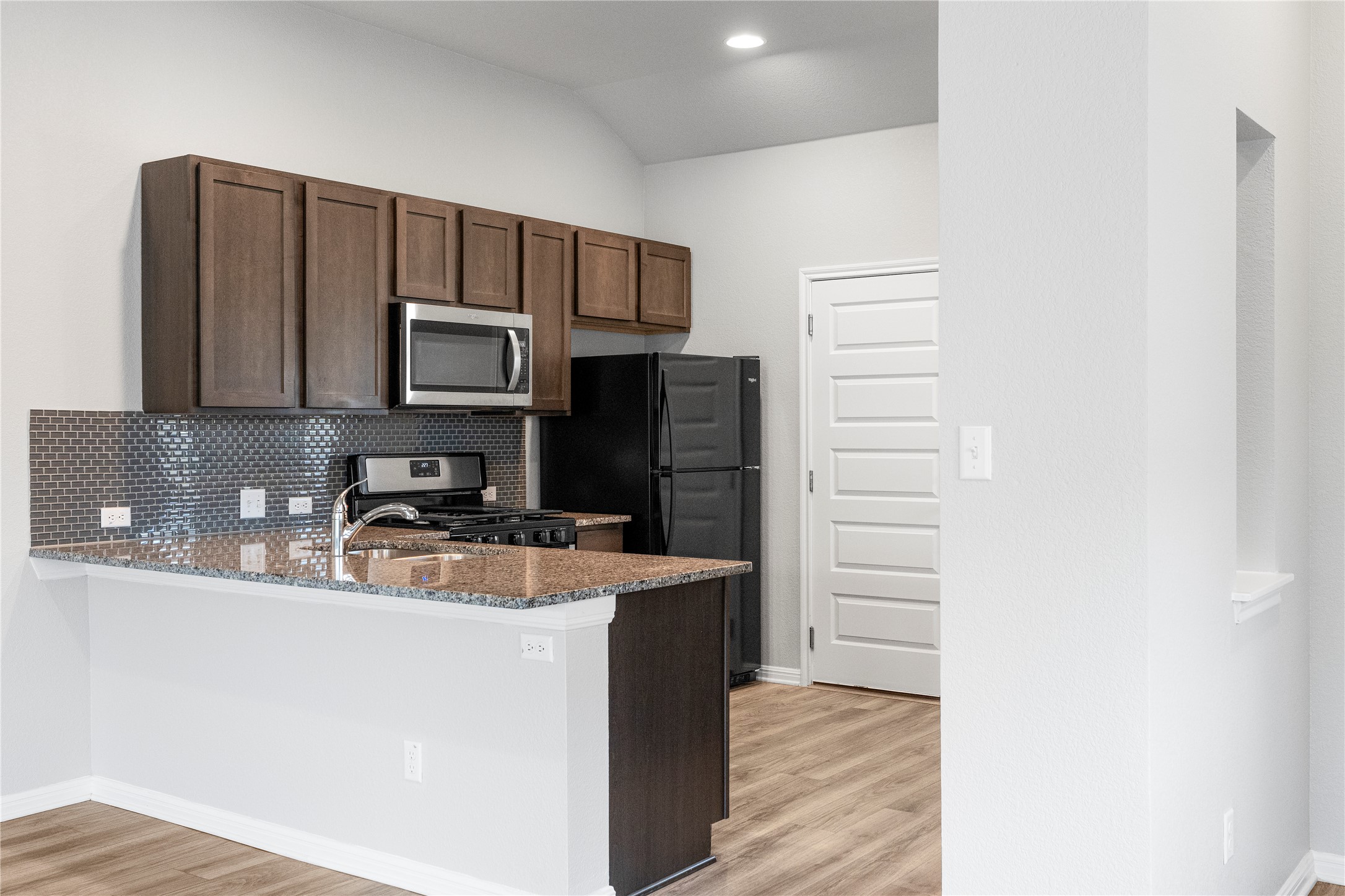 4719 Portillo Way Pflugerville, TX 78660 - Photo 4 of 28