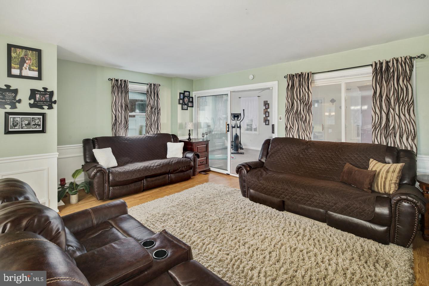4219 Fairdale Road Philadelphia, PA 19154 - Photo 17 of 33 Gallery Image 17