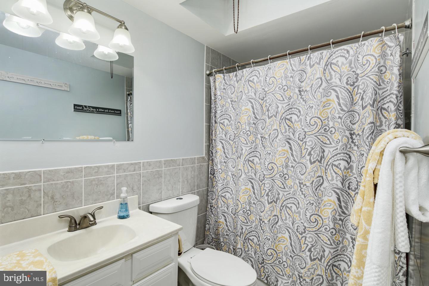 4219 Fairdale Road Philadelphia, PA 19154 - Photo 27 of 33 Gallery Image 27