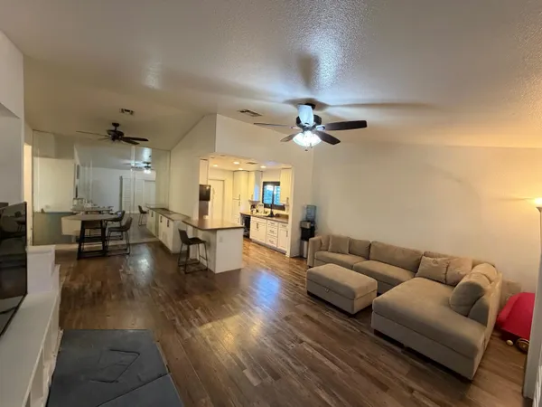 $299,999 | 161 Eunice Circle, Blythe, CA 92225