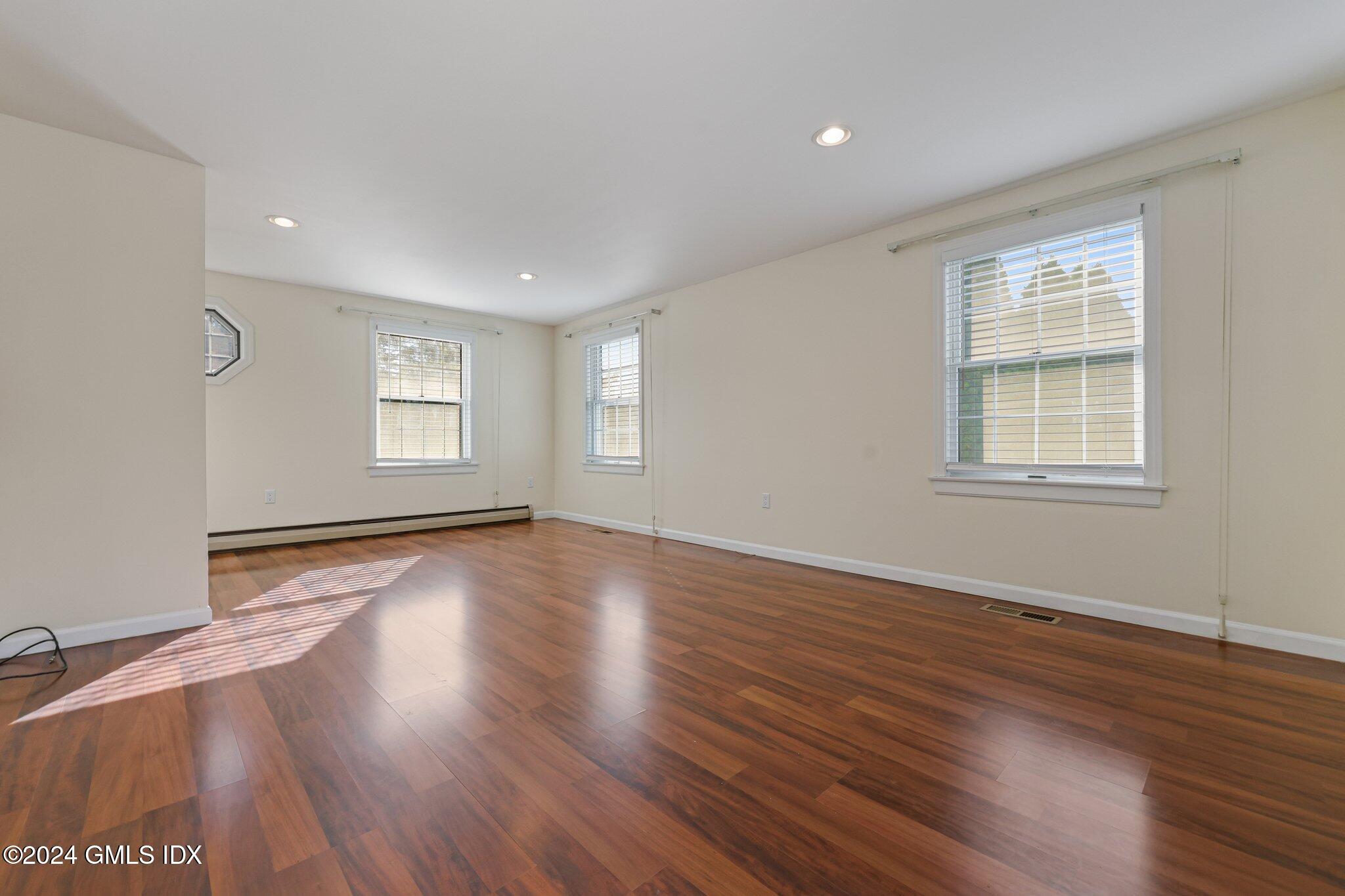 38 Sheep Hill Road Riverside, CT 06878 - Photo 11 of 32 12-web-or-mls-38-sheep-hill-rd