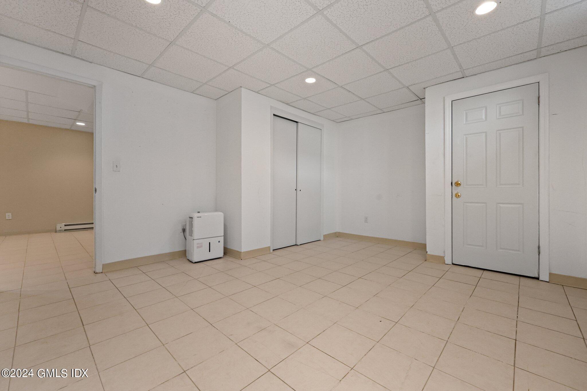 38 Sheep Hill Road Riverside, CT 06878 - Photo 26 of 32 31-web-or-mls-38-sheep-hill-rd
