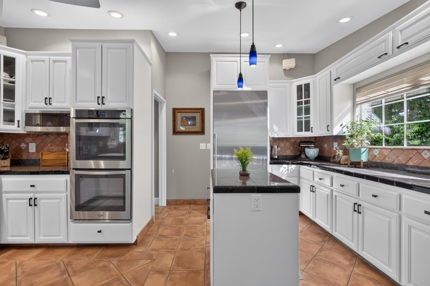2664 Cable Road Camino, CA 95709 - Photo 10 of 60 Gallery Image 10