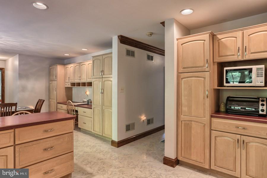 50 Cold Springs Road Dillsburg, PA 17019 - Photo 11 of 25 Gallery Image 11