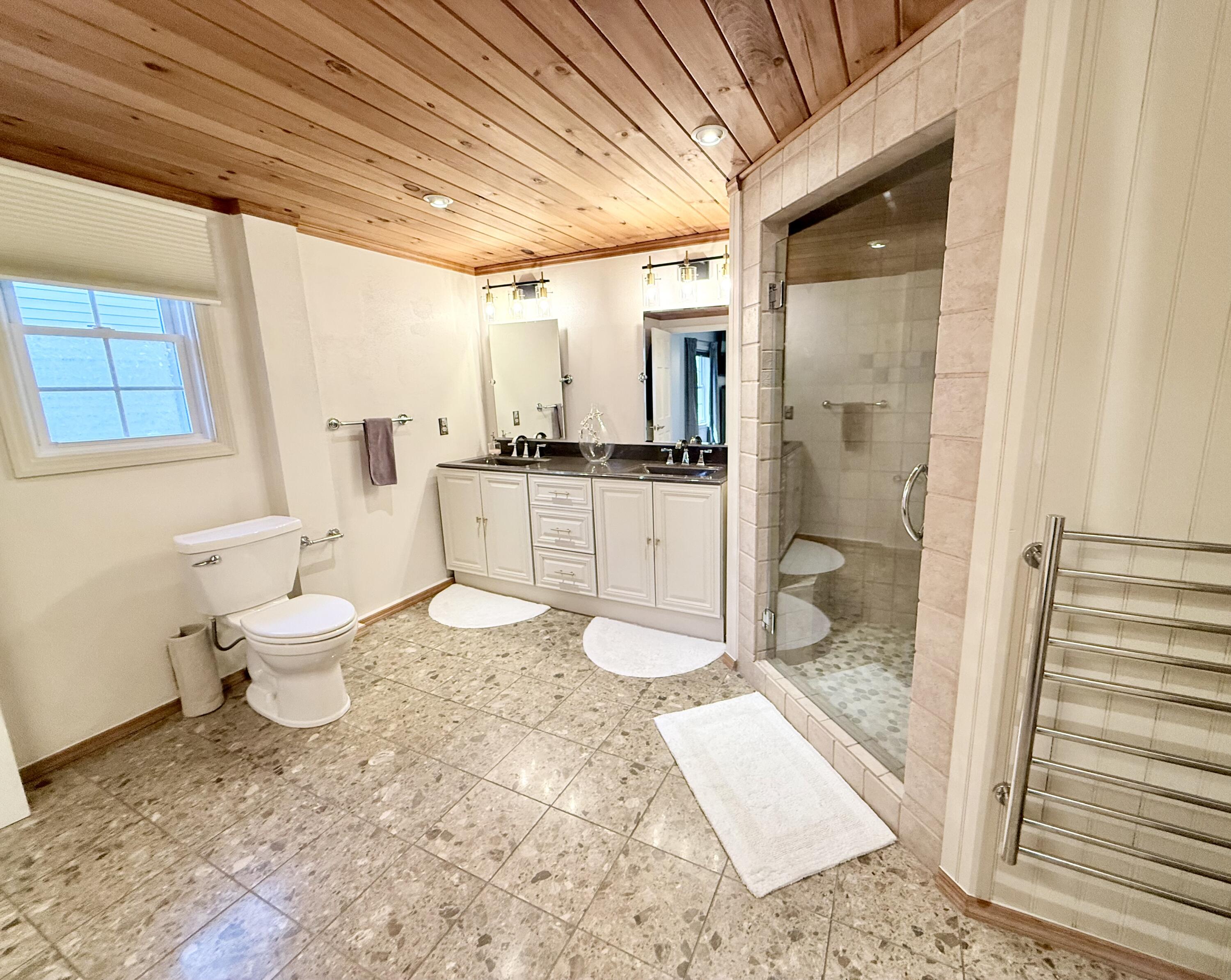 142 Algonquin Park Road Plattsburgh, NY 12901 - Photo 19 of 44 Primary bathroom