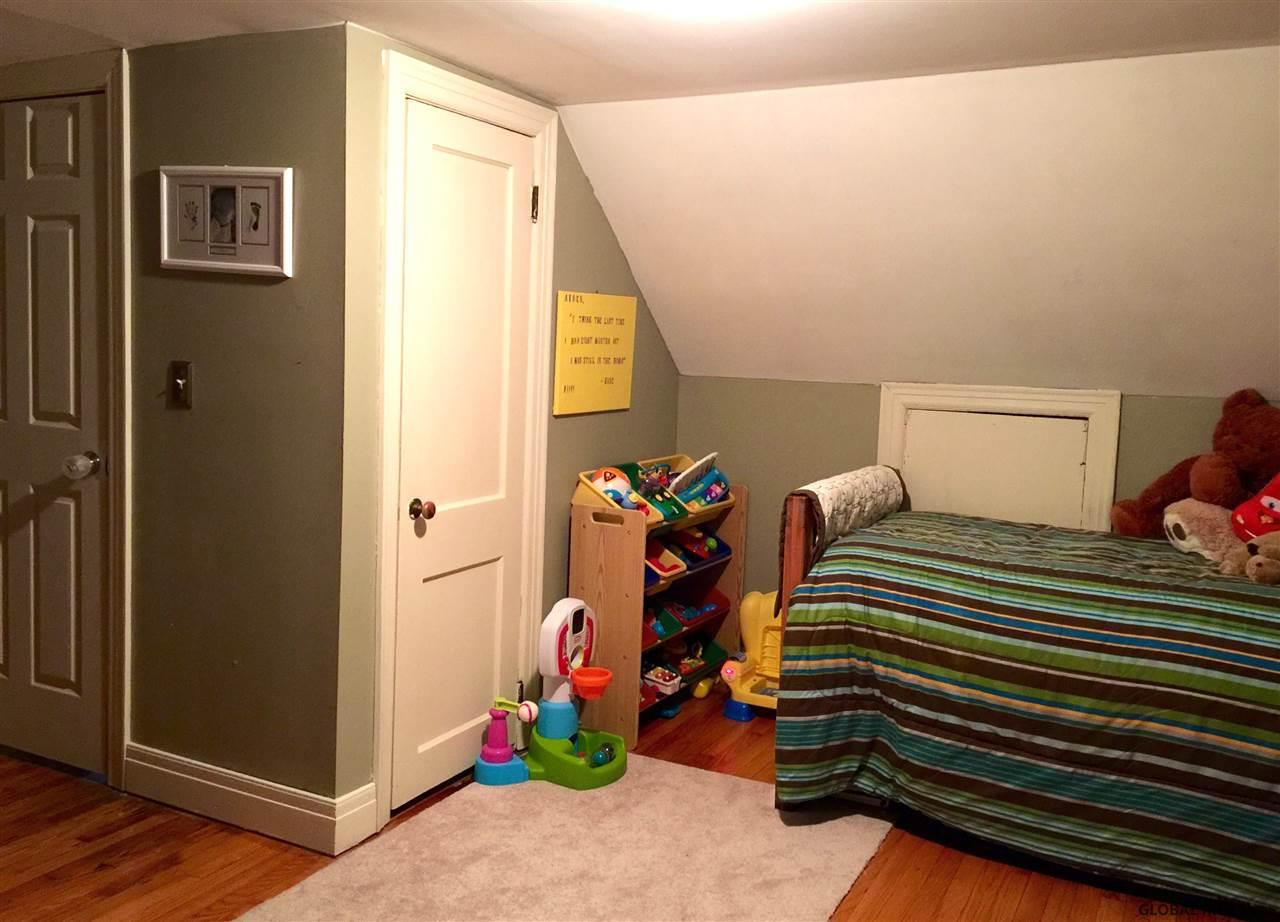 565 Russell Road Bethlehem, NY 12203 - Photo 18 of 22 Photo 19