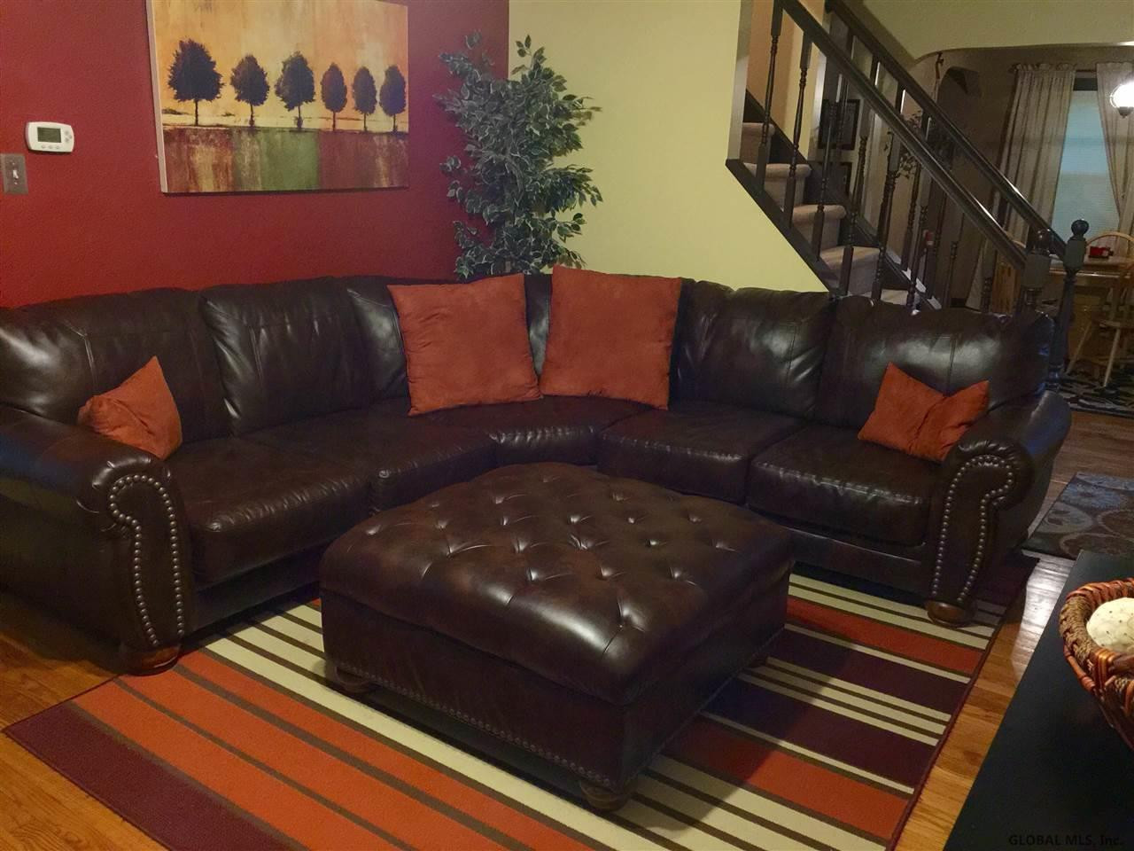 565 Russell Road Bethlehem, NY 12203 - Photo 3 of 22 Photo 3