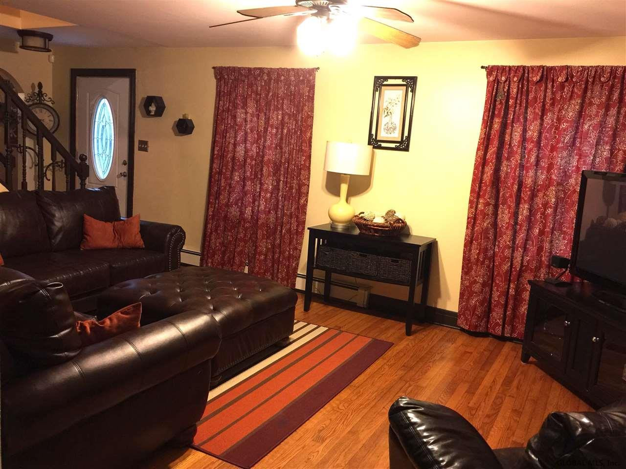 565 Russell Road Bethlehem, NY 12203 - Photo 6 of 22 Photo 6