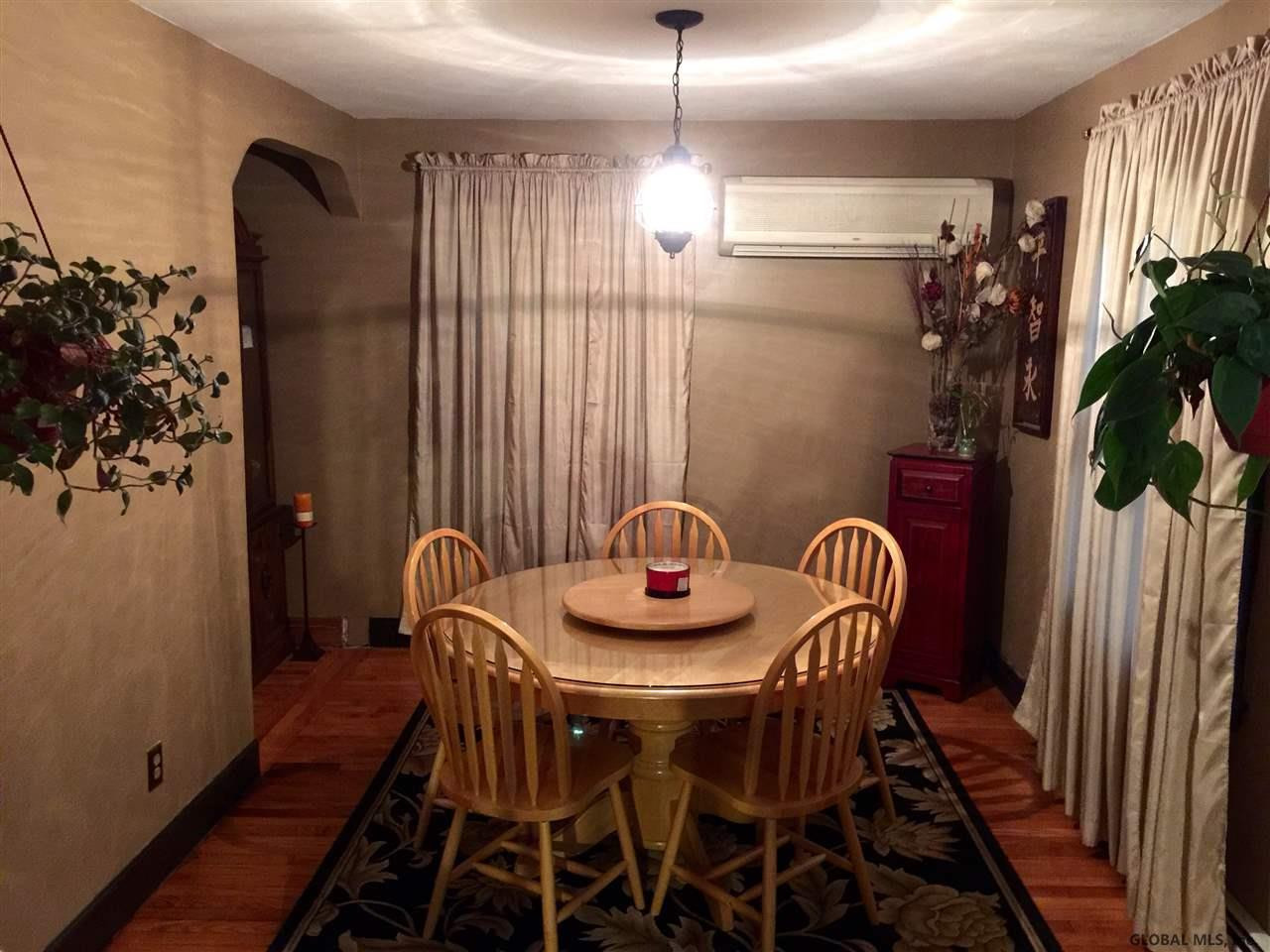 565 Russell Road Bethlehem, NY 12203 - Photo 7 of 22 Photo 7