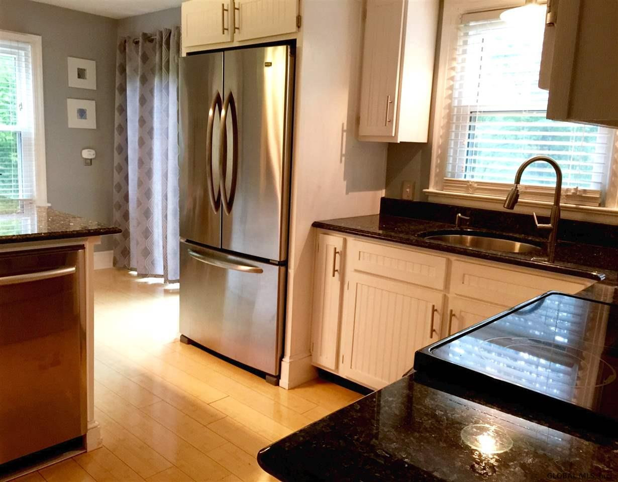 565 Russell Road Bethlehem, NY 12203 - Photo 9 of 22 Photo 9