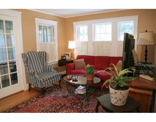 487 Hudson Road Sudbury, MA 01776 - Photo 3 of 12 Gallery Image 3
