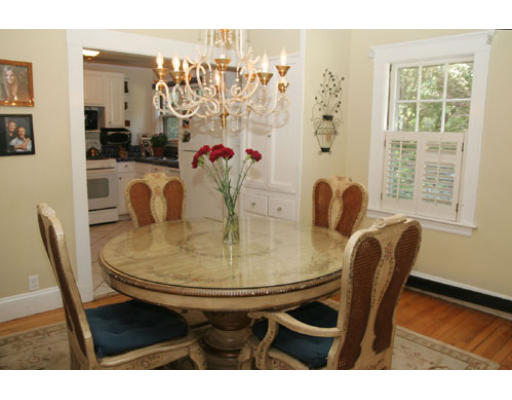 487 Hudson Road Sudbury, MA 01776 - Photo 4 of 12 Gallery Image 4