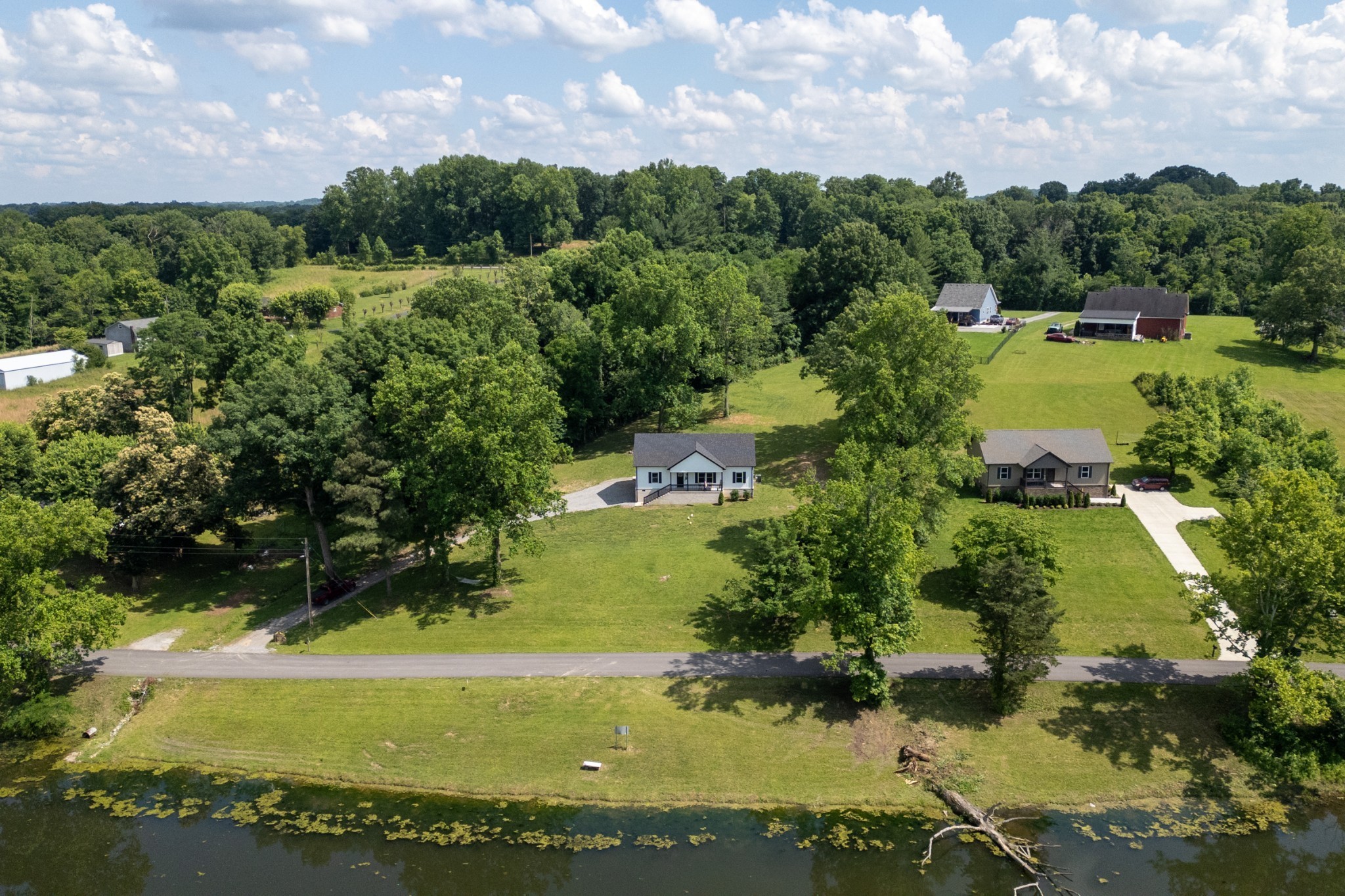 926 Lake Road Westmoreland, TN 37186 - Photo 14 of 63 Gallery Image 14
