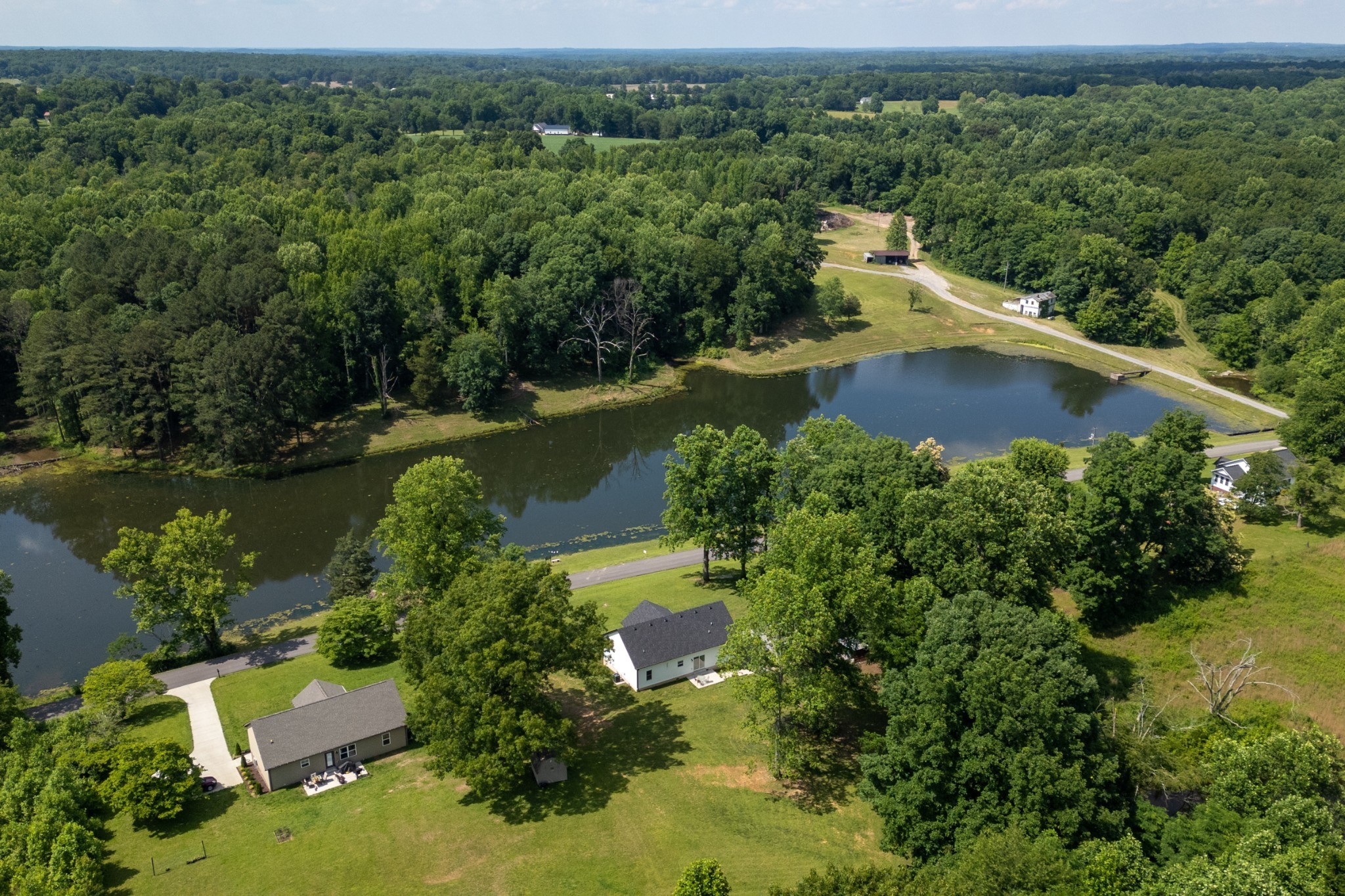 926 Lake Road Westmoreland, TN 37186 - Photo 15 of 63 Gallery Image 15