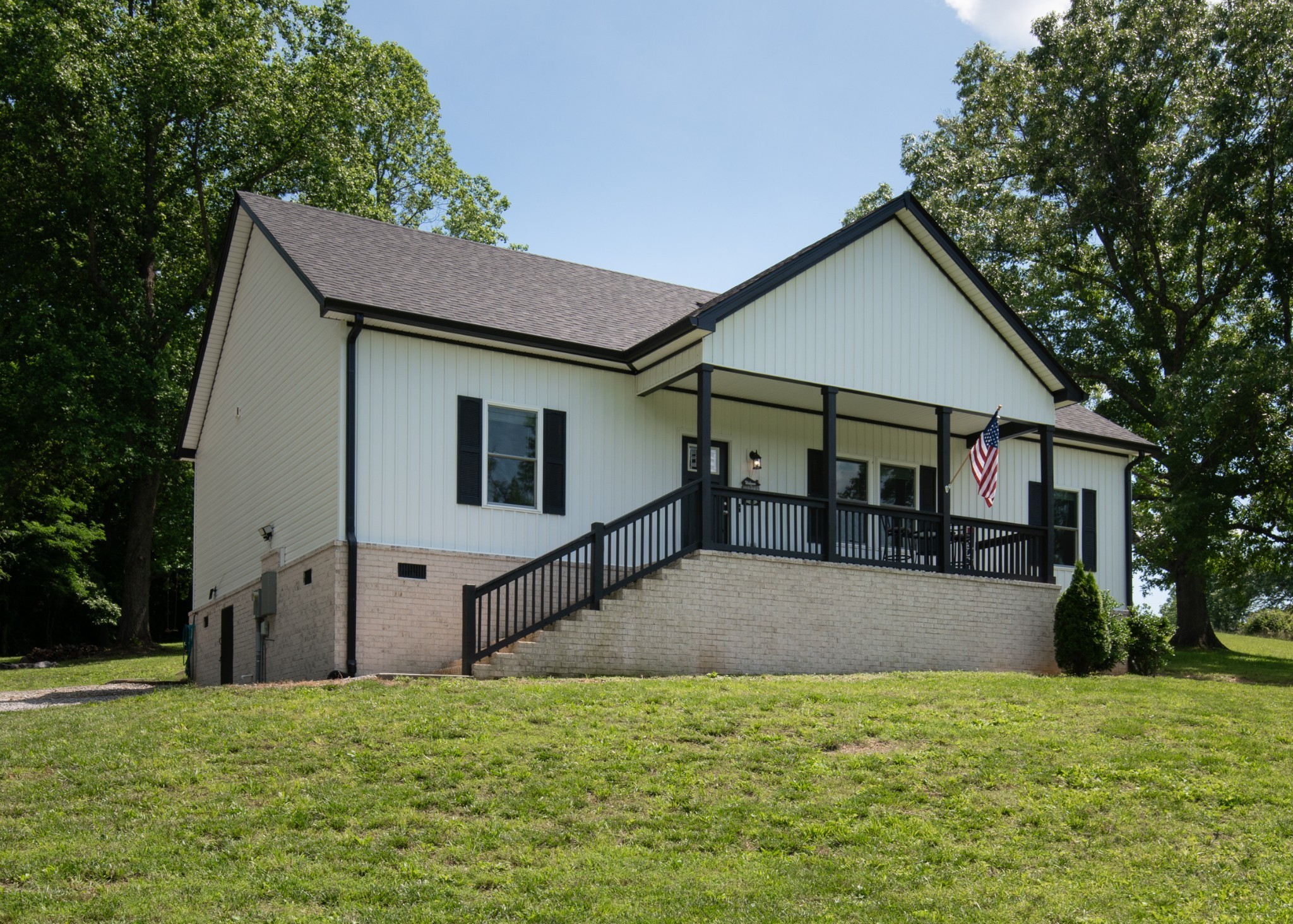 926 Lake Road Westmoreland, TN 37186 - Photo 3 of 63 Gallery Image 3