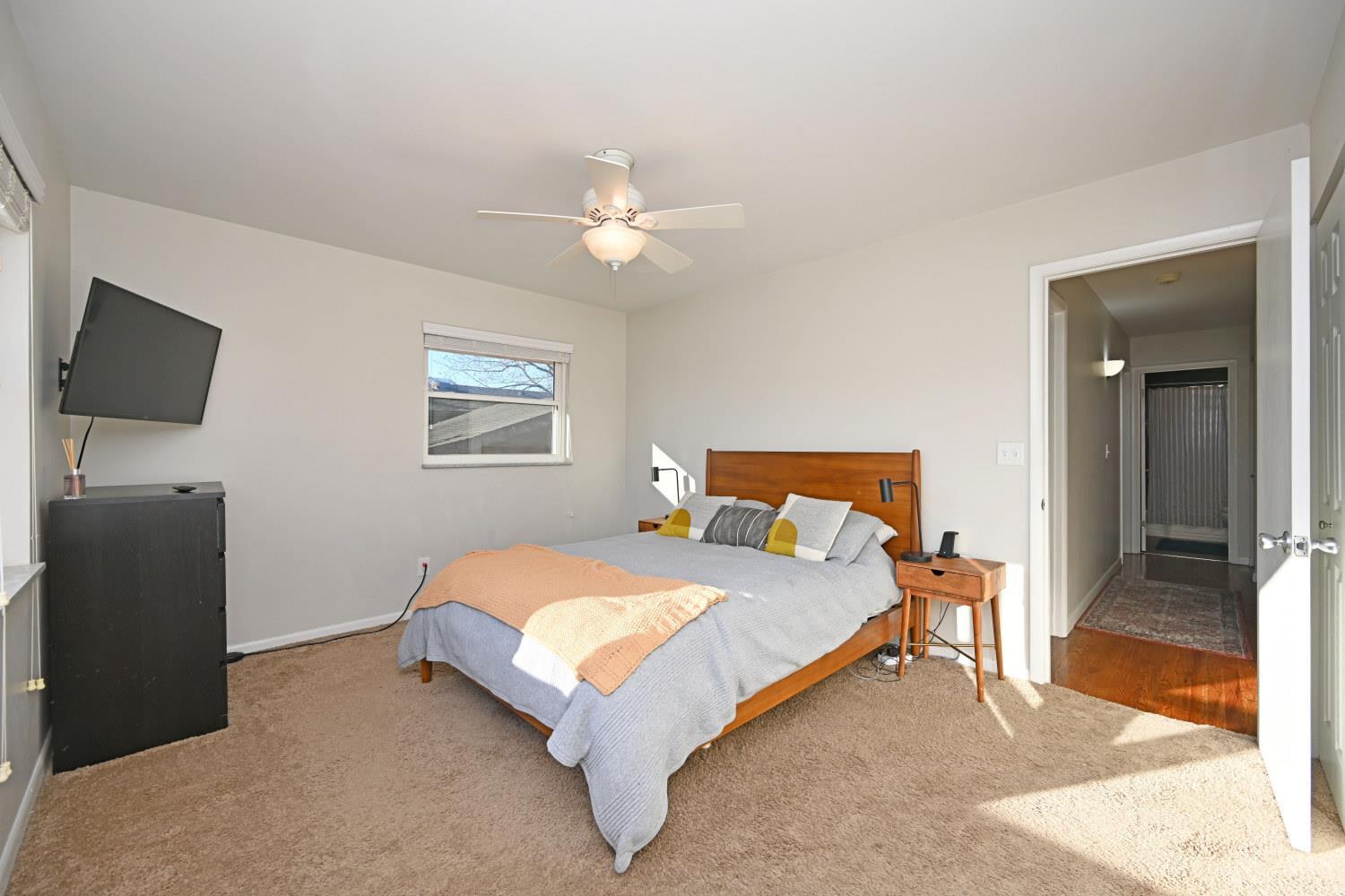 1337 Voll Road Cincinnati, OH 45230 - Photo 18 of 40 Gallery Image 18