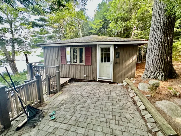 $498,000 | 206 Endicott Road, Belgrade, ME 04917