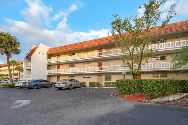 $90,000 | 3774 Inverrary Boulevard, Unit 104P, Fort Lauderdale, FL 33319