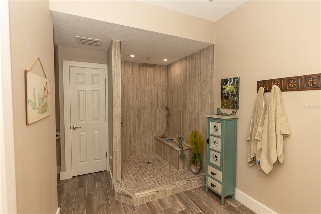 9203 Griggs Road, Unit D302 Englewood, FL 34224 - Photo 33 of 73