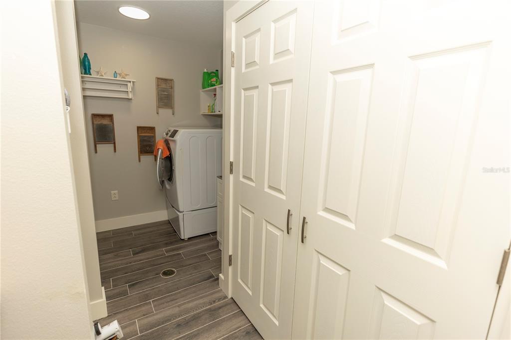 9203 Griggs Road, Unit D302 Englewood, FL 34224 - Photo 39 of 73