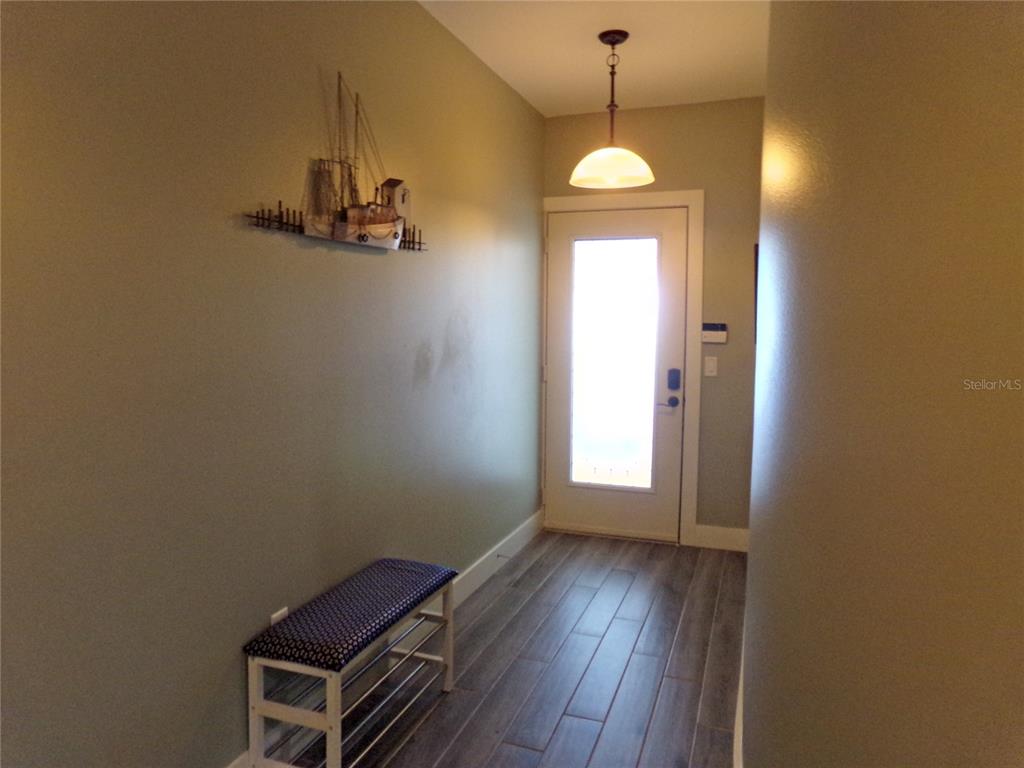 9203 Griggs Road, Unit D302 Englewood, FL 34224 - Photo 5 of 73