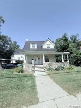 415 Coutant Street, Unit B Flushing, MI 48433 - Photo 1 of 11