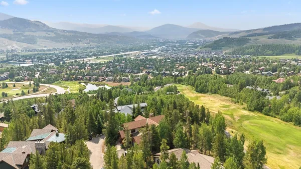 $799,900 | 1730 Red Hawk Road, Silverthorne, CO 80498