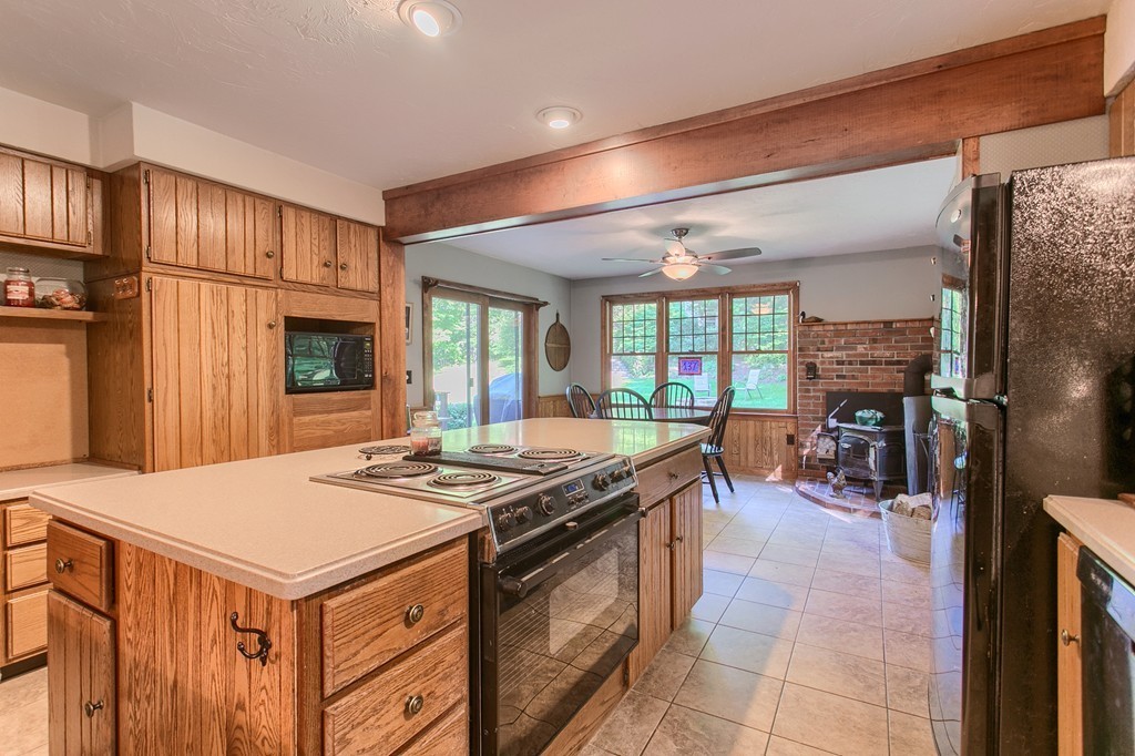 137 North Common Road Westminster, MA 01473 - Photo 16 of 30 Gallery Image 16