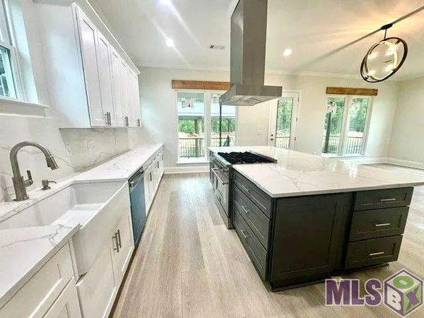 $3,000 | 12811 St Croix Court, Maurepas, LA 70449