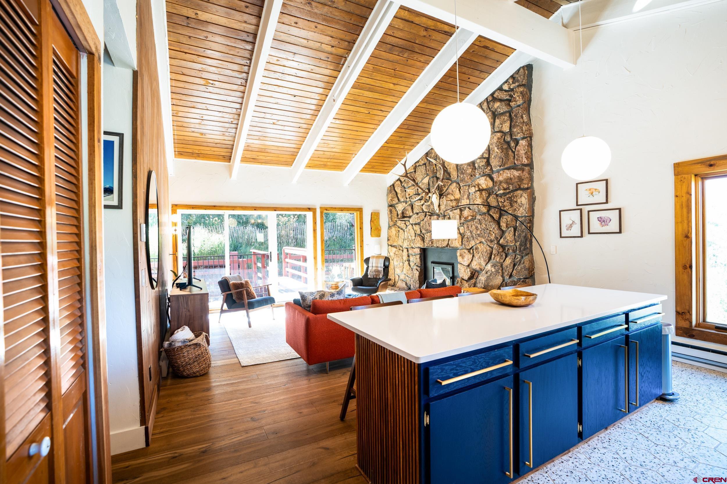 32 Hunter Hill Road, Unit B305 Crested Butte, CO 81225 - Photo 11 of 33 Gallery Image 11
