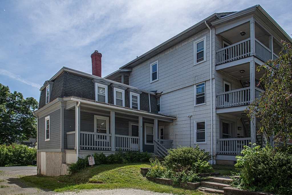 351 Main Street Amherst, MA 01002 - Photo 6 of 27