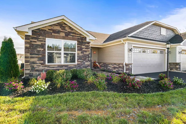 $365,000 | 46 South Peak Drive, McGaheysville, VA 22840