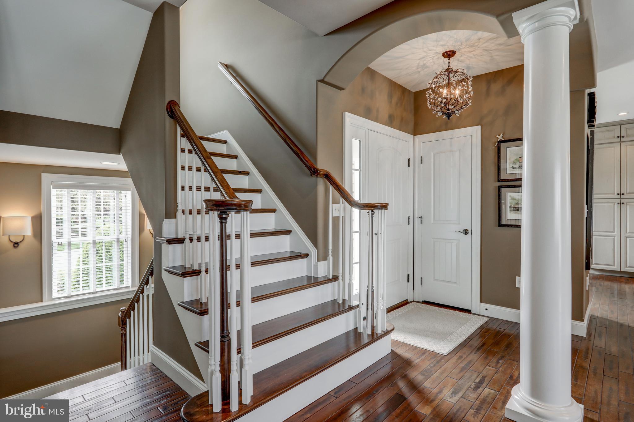 345 Harvest Drive Lititz, PA 17543 - Photo 12 of 112 Foyer