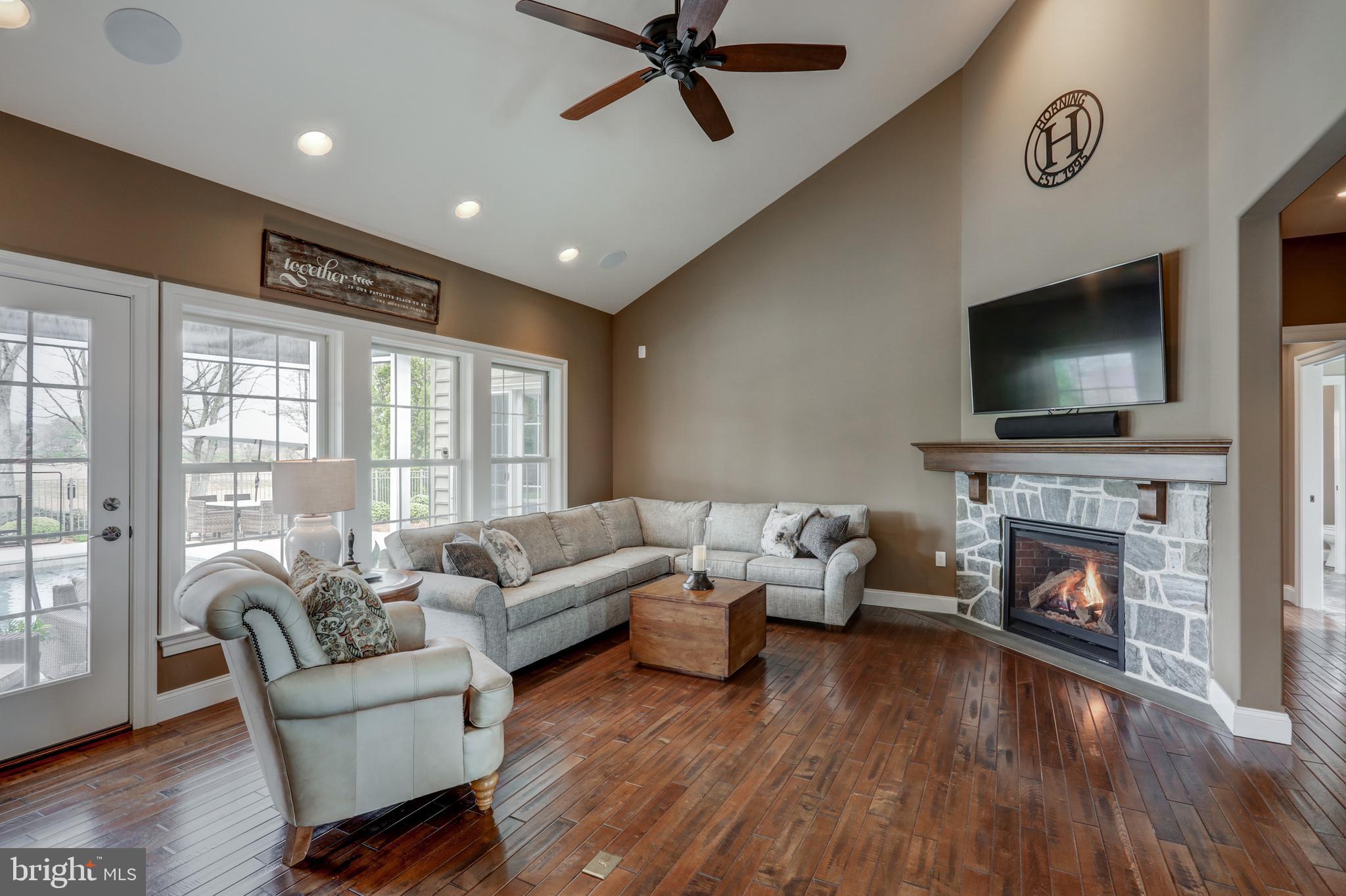 345 Harvest Drive Lititz, PA 17543 - Photo 16 of 112 Living Room