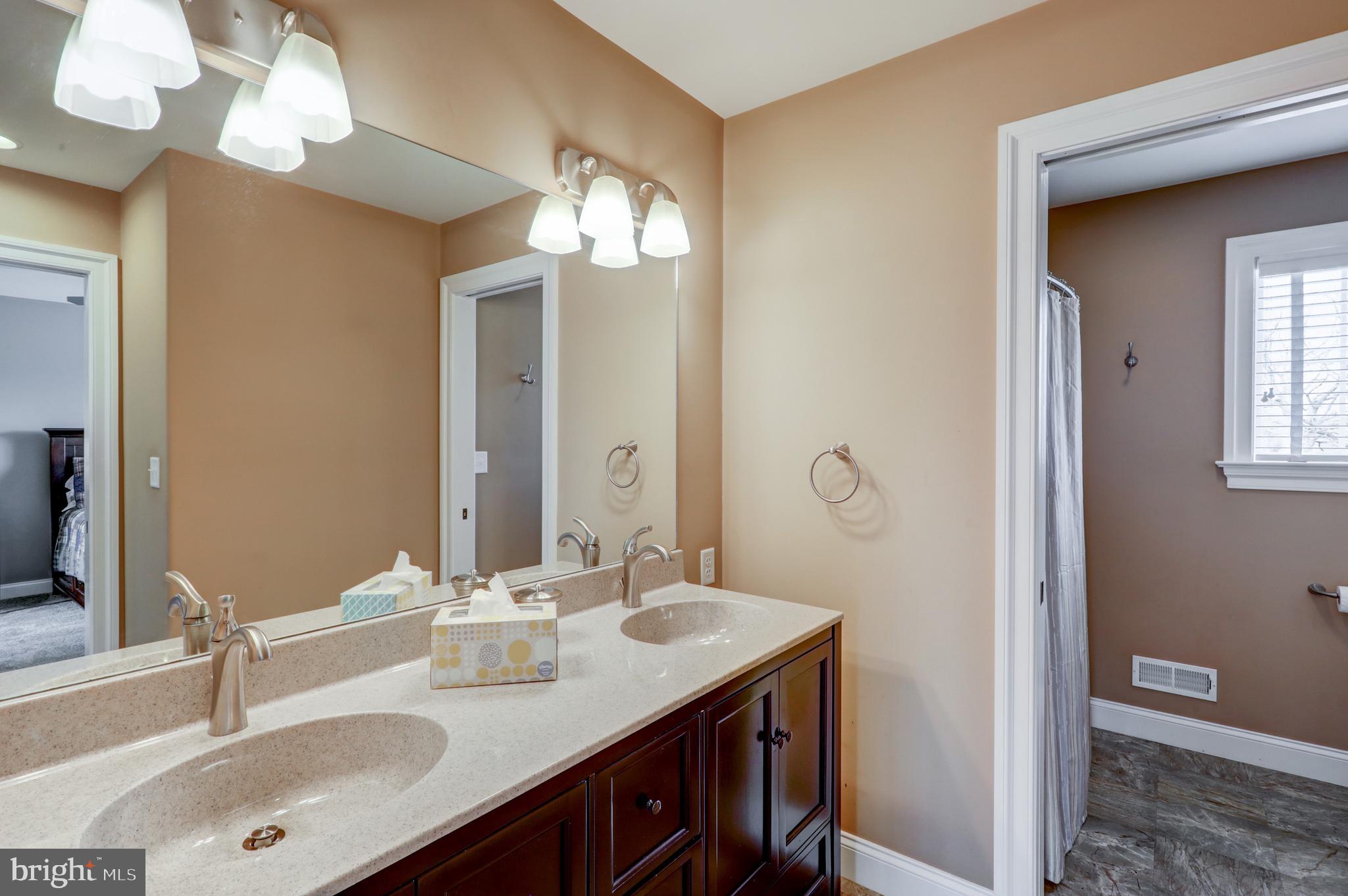 345 Harvest Drive Lititz, PA 17543 - Photo 52 of 112 Full Bathroom
