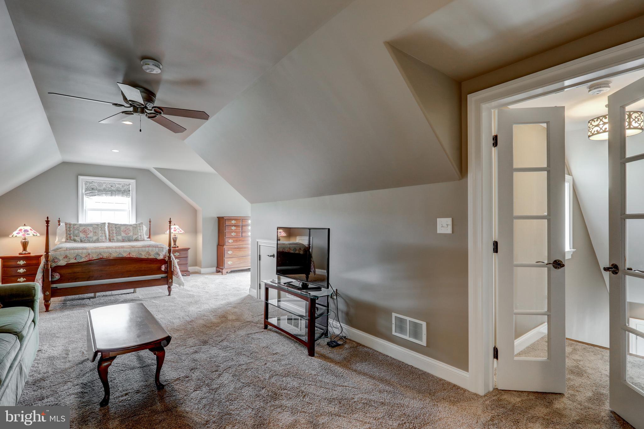 345 Harvest Drive Lititz, PA 17543 - Photo 55 of 112 In-Law/Guest Suite