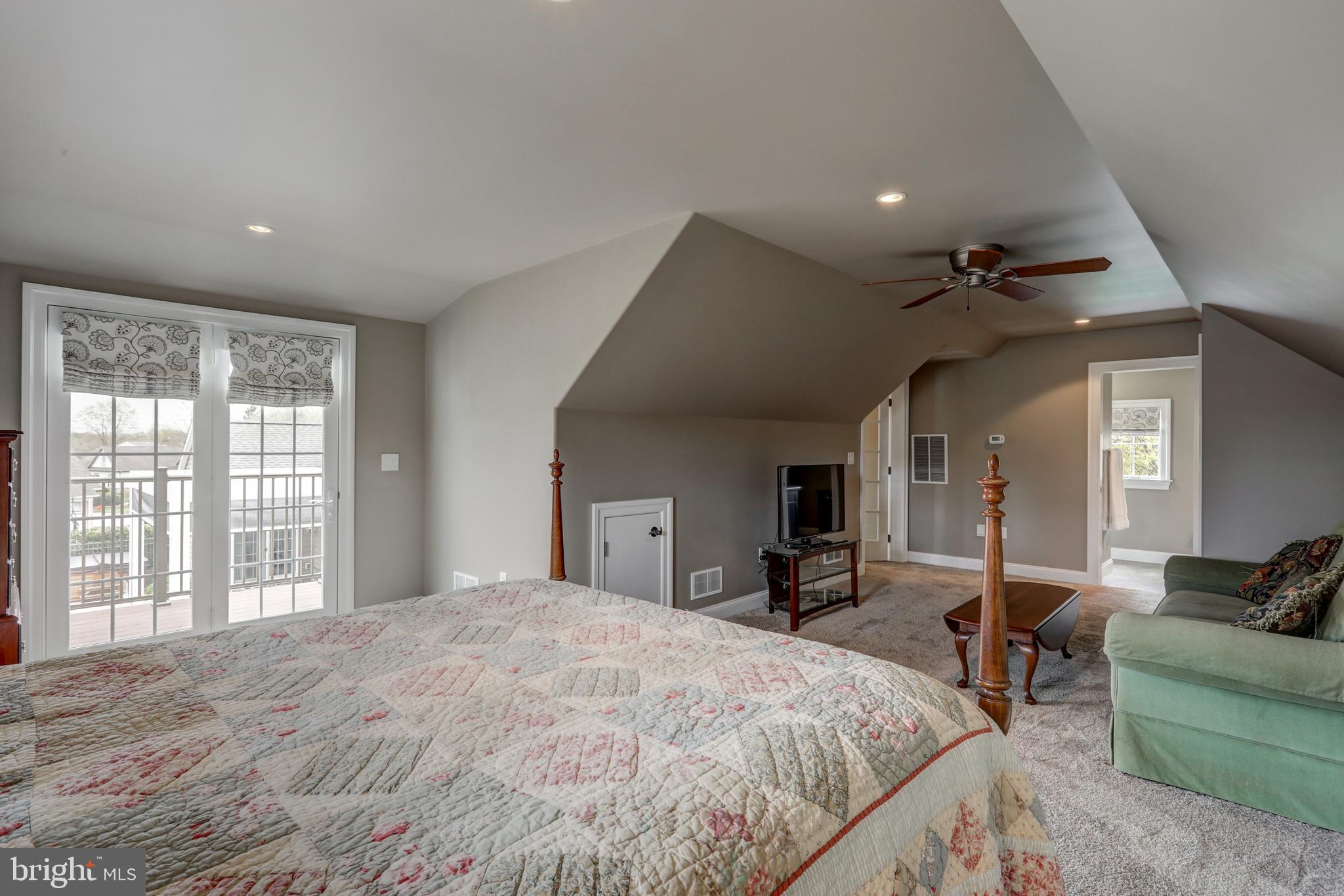 345 Harvest Drive Lititz, PA 17543 - Photo 58 of 112 In-Law/Guest Suite